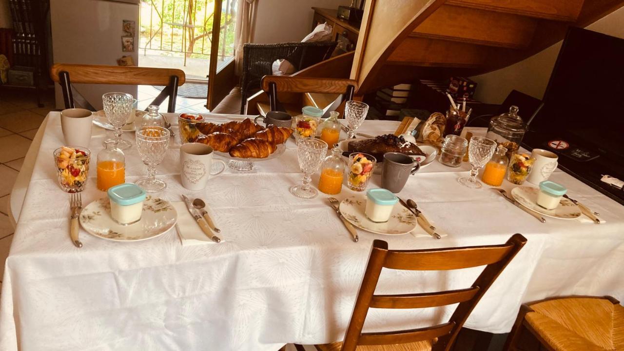 La Maison D'Ivona La Tour-de-Salvagny Exteriér fotografie